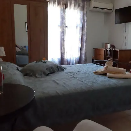 Efi Apartment Nea Fokea